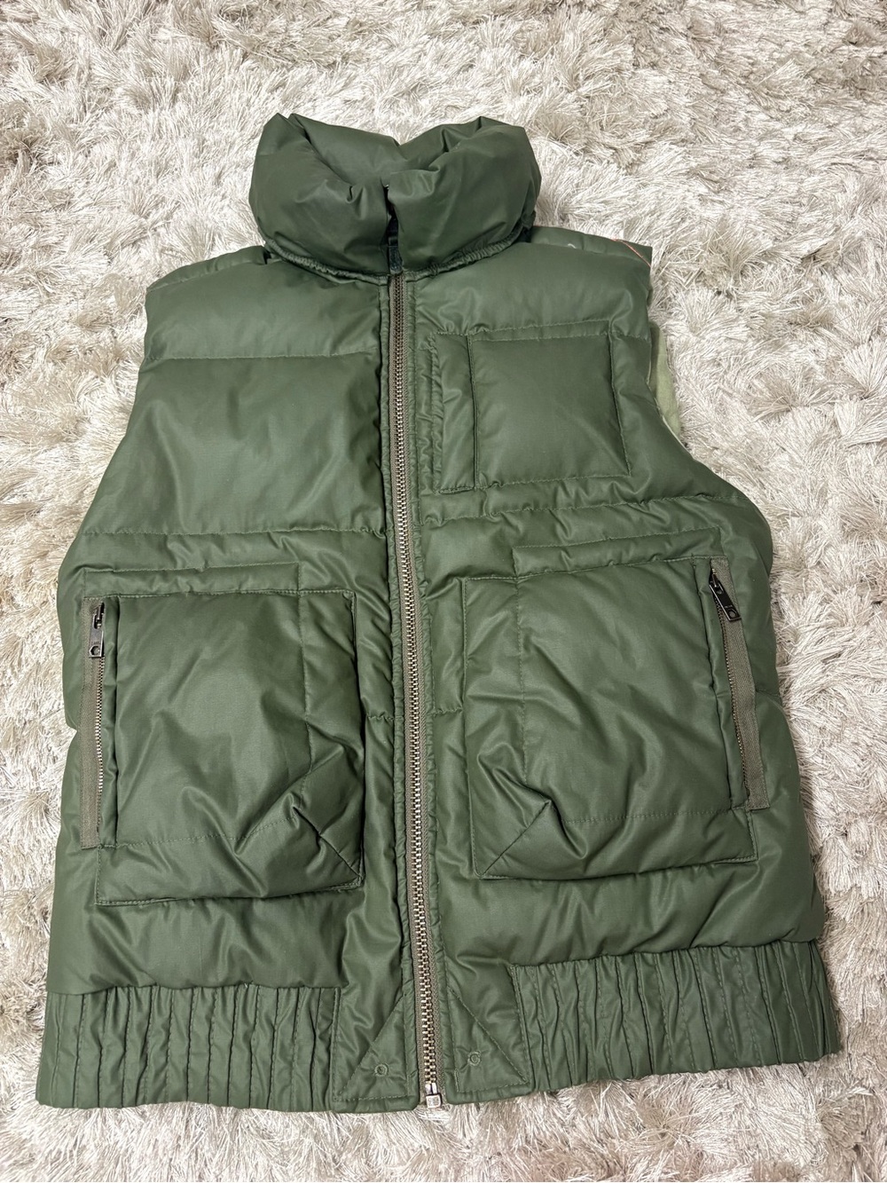 Diesel Olive Green Puffer Vest - Lightweight Warmth size small